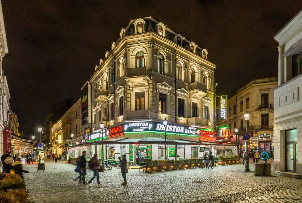 White Nights Of Old Town Bucharest Apartment Luaran gambar